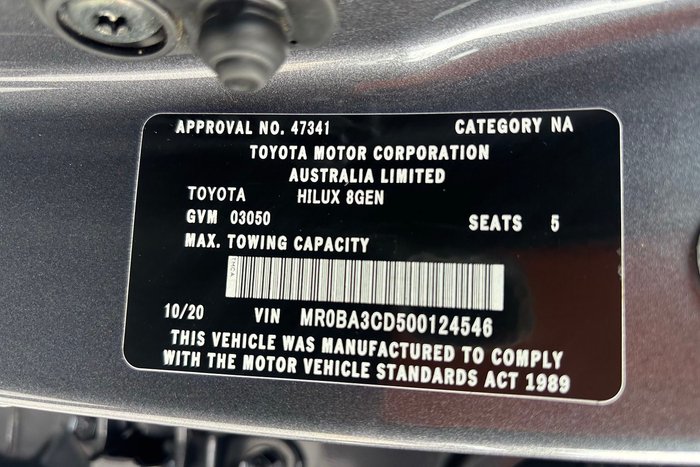 2020 Toyota Hilux SR5