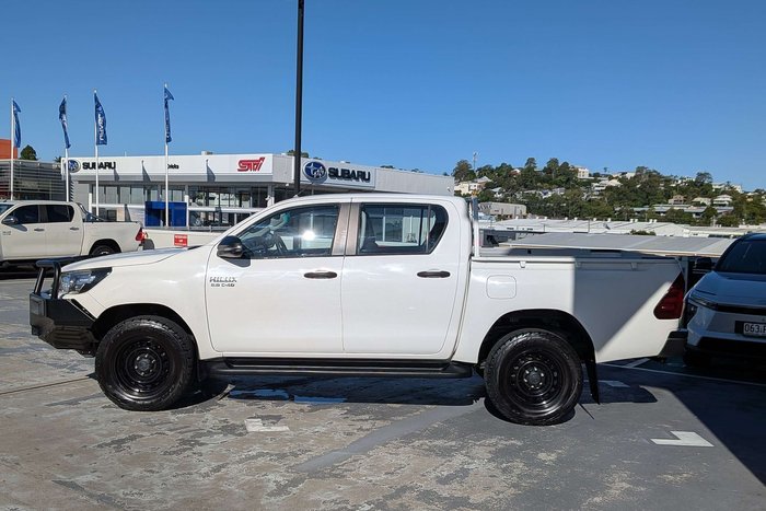 2017 Toyota Hilux SR