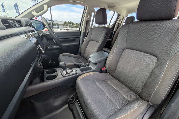 2020 Toyota Hilux SR Hi-Rider