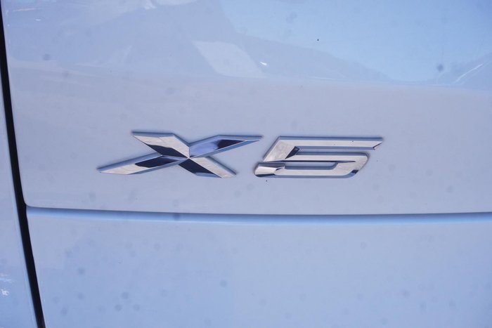 2022 BMW X5 xDrive40i M Sport