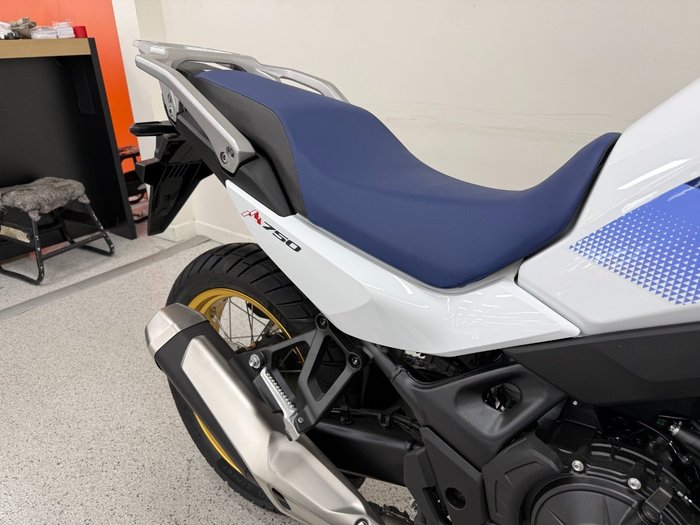 2025 Honda XL750 TRANSALP White