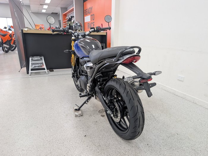 2026 Triumph SPEED 400 GREY