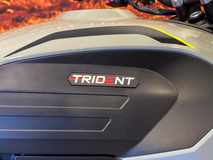 2026 Triumph Trident 660 Trident Grey