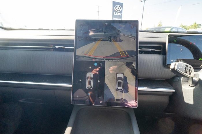 2025 Jaecoo J7 SHS Track