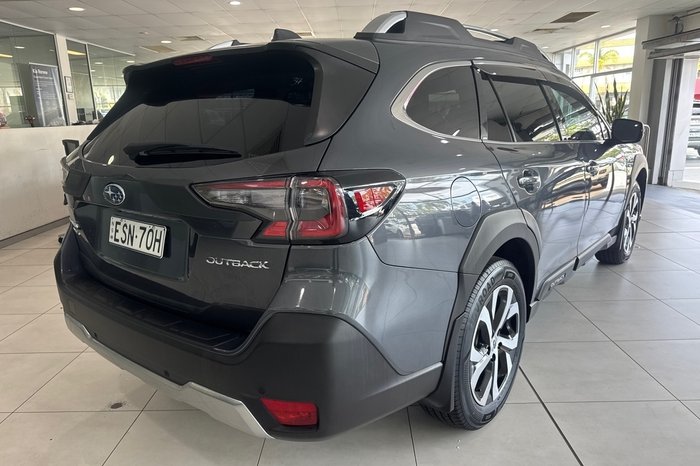 2022 Subaru Outback AWD Touring