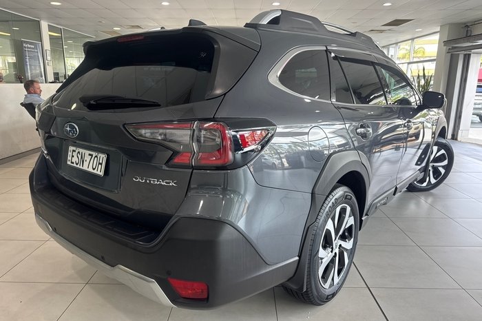 2022 Subaru Outback AWD Touring