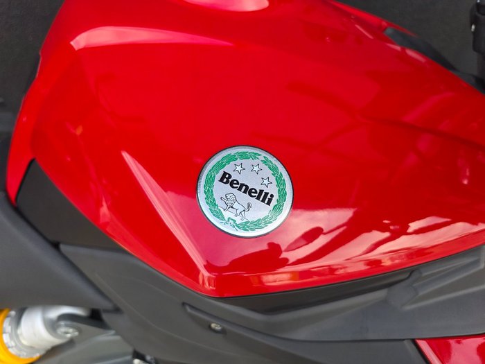 2014 Benelli BN600R RED