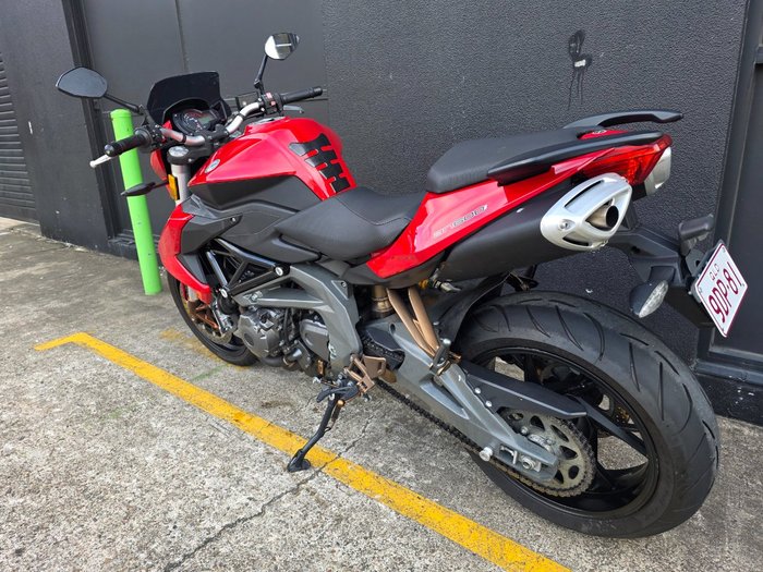 2014 Benelli BN600R RED