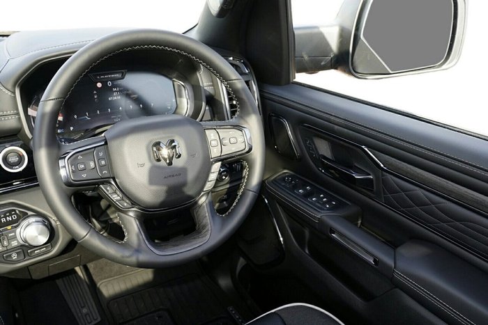 2025 RAM 1500 Limited Hurricane HO RamBox