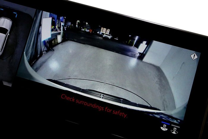 2022 Toyota Landcruiser VX