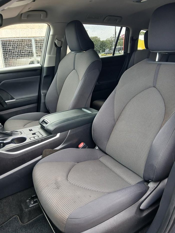 2024 Toyota Kluger GX