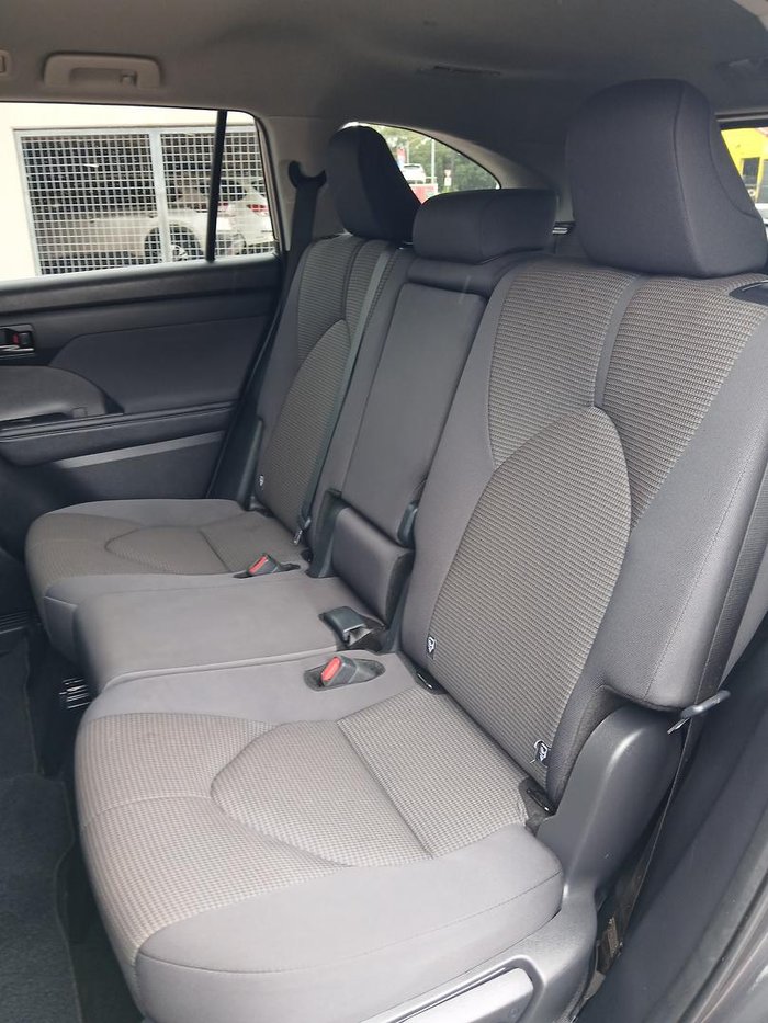 2024 Toyota Kluger GX