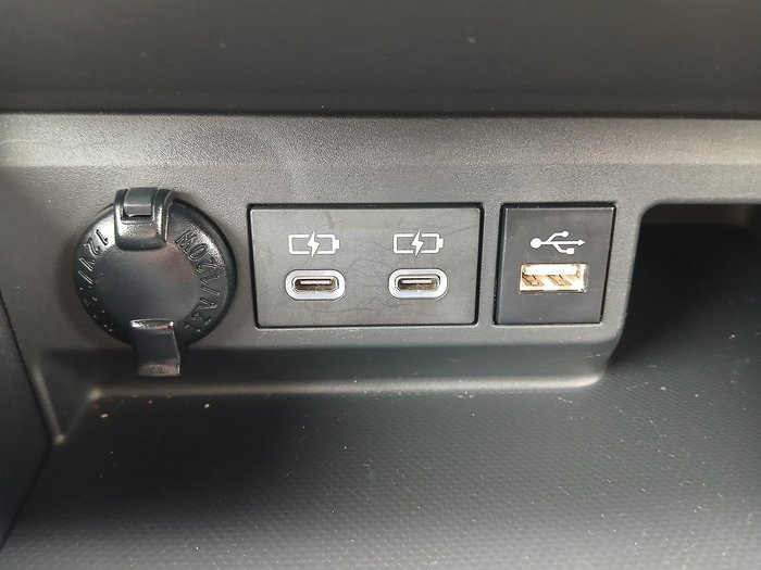 2024 Toyota Kluger GX