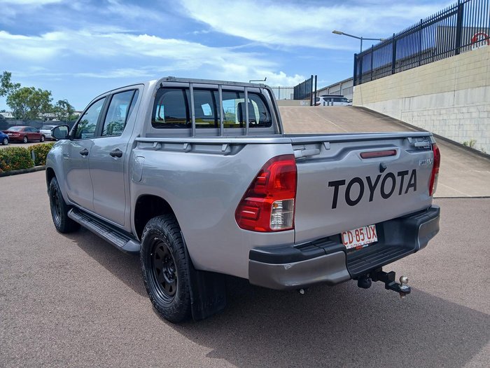 2019 Toyota Hilux SR