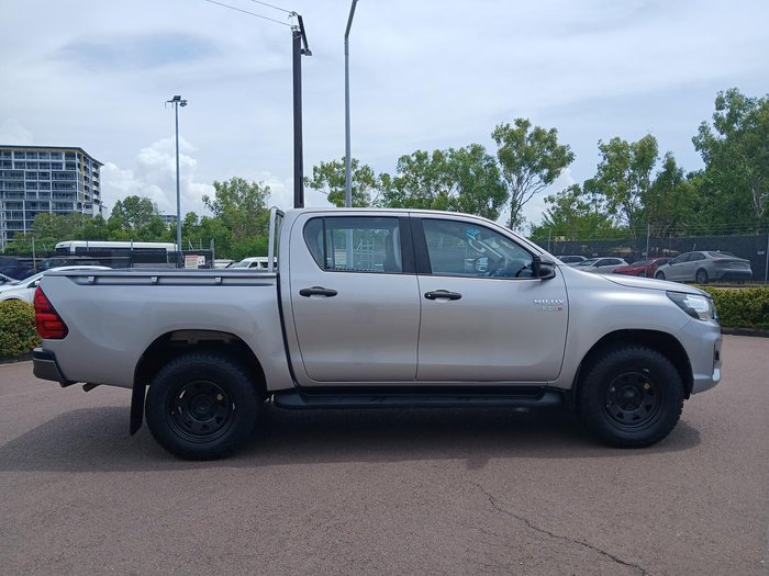 2019 Toyota Hilux SR