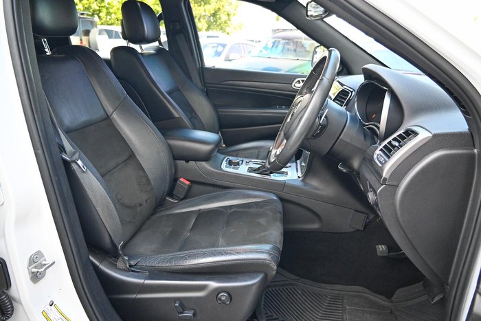 2019 Jeep Grand Cherokee Night Eagle