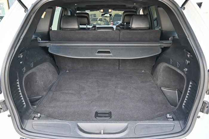 2019 Jeep Grand Cherokee Night Eagle