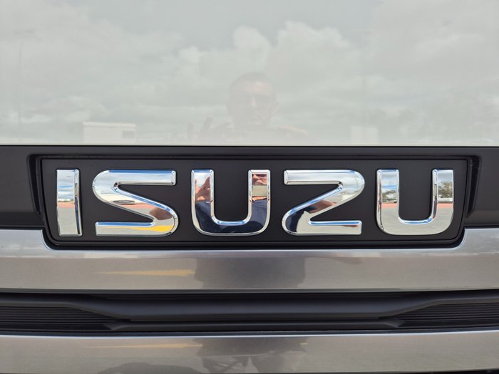 2025 Isuzu Trucks FVR170-300 AUTO LWB (MY25) 12 Pallet Tautliner and Lift