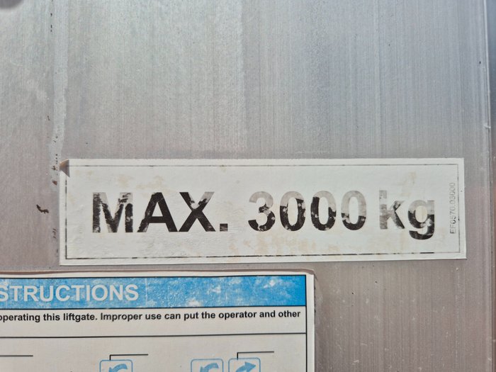 2025 Isuzu Trucks FVR170-300 AUTO LWB (MY25) 12 Pallet Tautliner and Lift