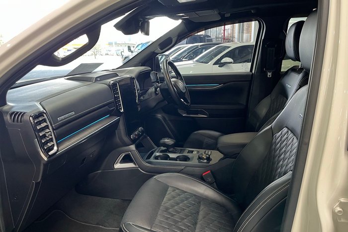 2023 Ford Everest Platinum