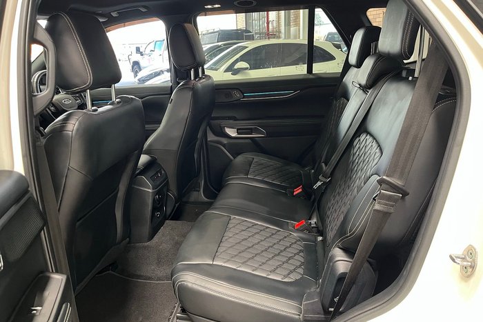 2023 Ford Everest Platinum