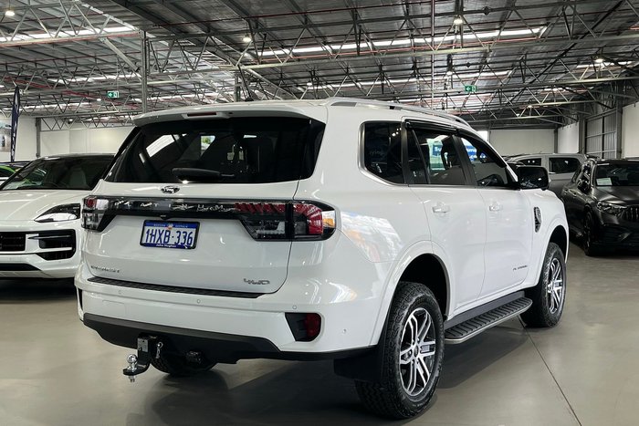 2023 Ford Everest Platinum