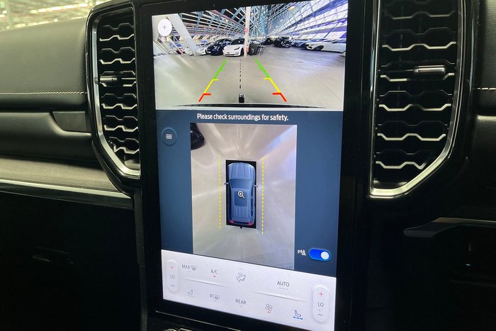 2023 Ford Everest Platinum