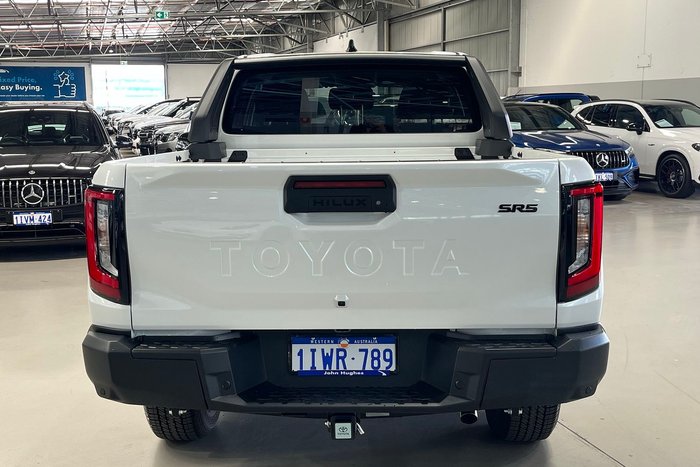 2026 Toyota Hilux SR5 48V