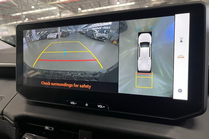 2026 Toyota Hilux SR5 48V