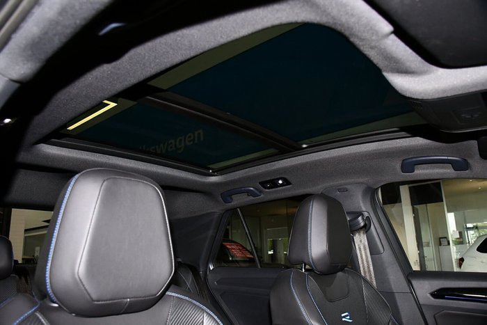 2025 Volkswagen T-Roc R Wolfsburg Edition