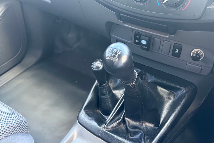 2014 Toyota Hilux SR