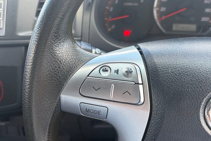 2014 Toyota Hilux SR