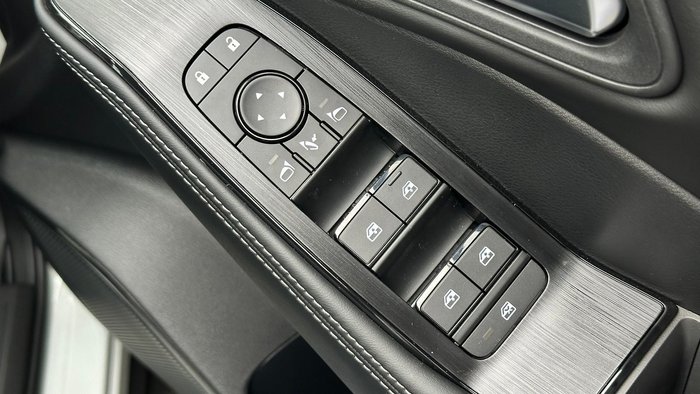 2026 Nissan X-TRAIL ST