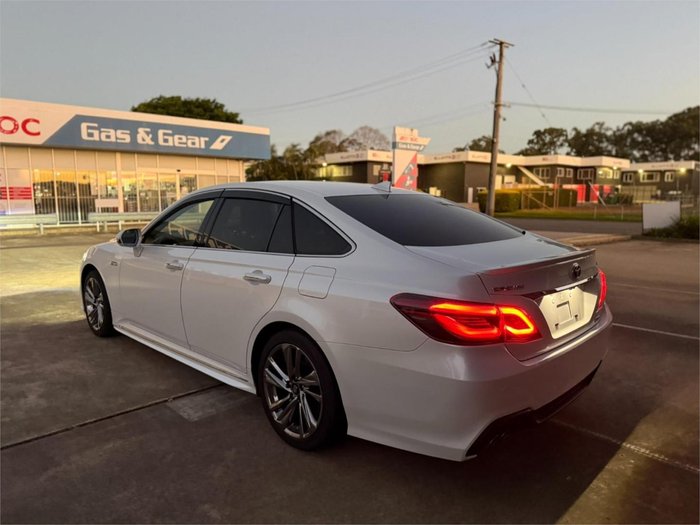2021 Toyota Crown Hybrid RS Advance