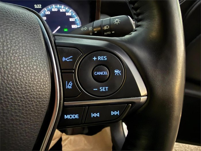 2021 Toyota Crown Hybrid RS Advance