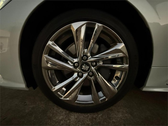 2021 Toyota Crown Hybrid RS Advance