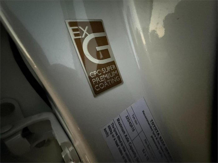 2021 Toyota Crown Hybrid RS Advance