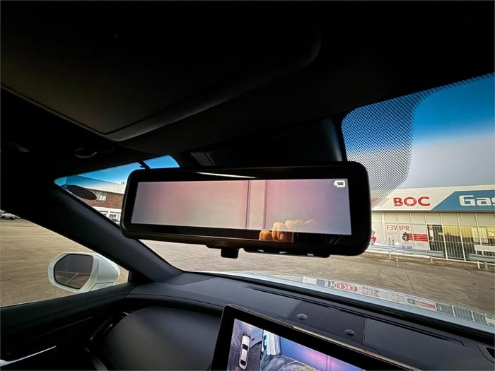 2021 Toyota Crown Hybrid RS Advance