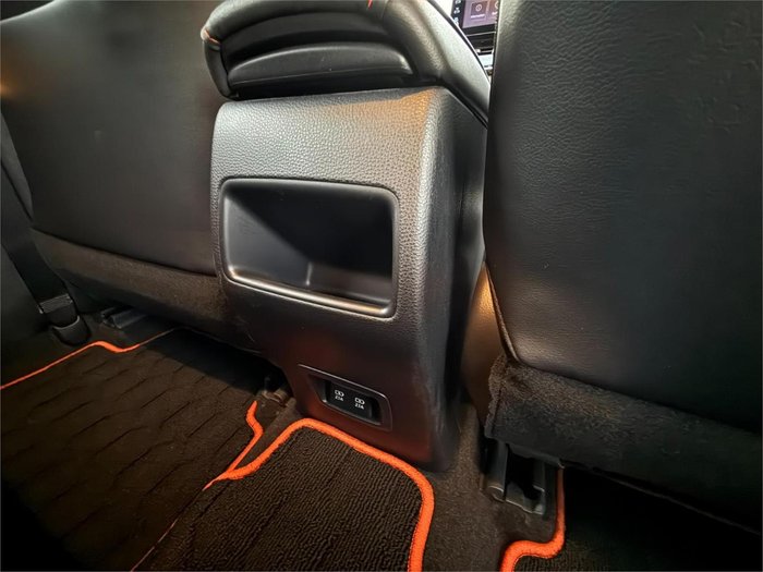 2022 Toyota Corolla Touring WxB Hybrid