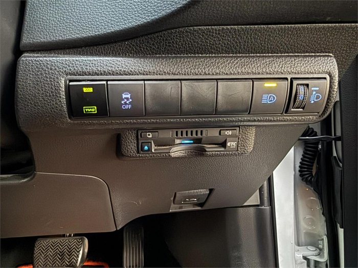 2022 Toyota Corolla Touring WxB Hybrid