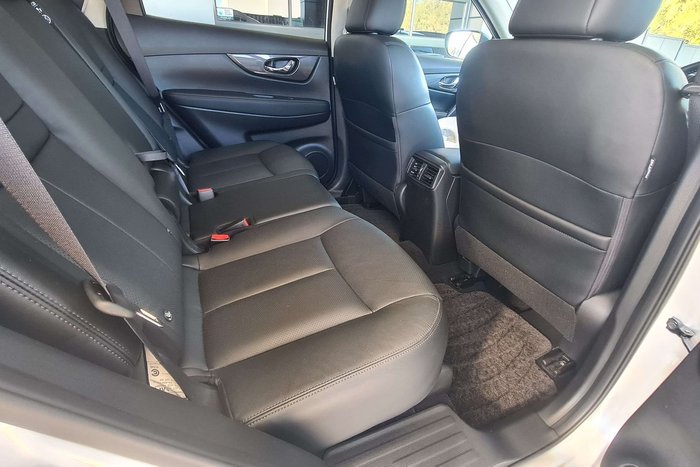 2022 Nissan X-TRAIL ST-L