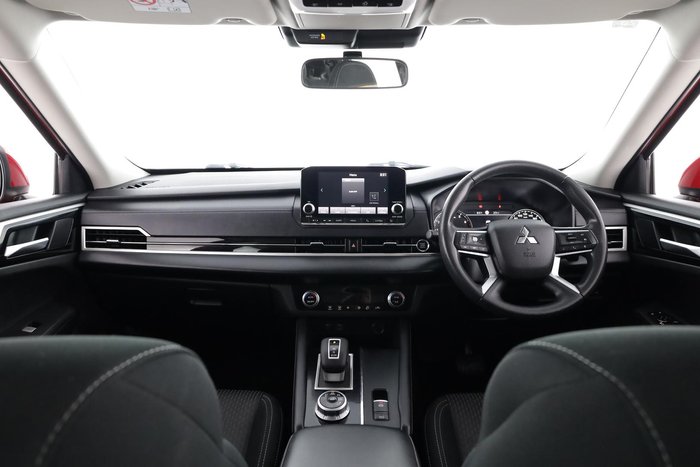2023 Mitsubishi Outlander ES