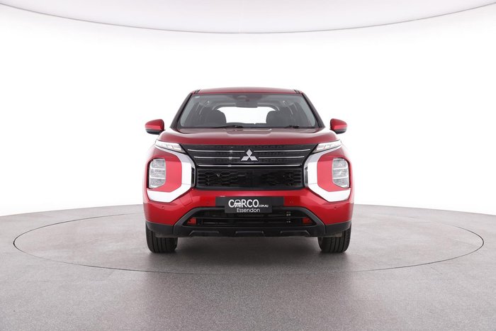 2023 Mitsubishi Outlander ES