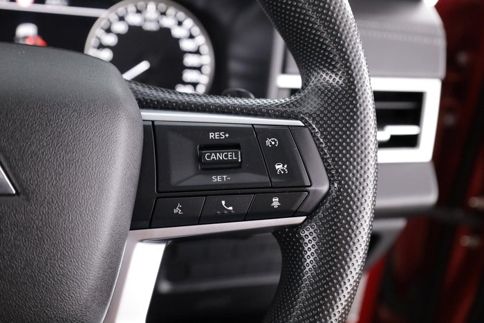 2023 Mitsubishi Outlander ES