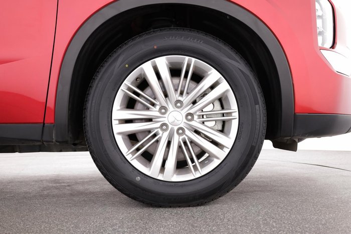2023 Mitsubishi Outlander ES