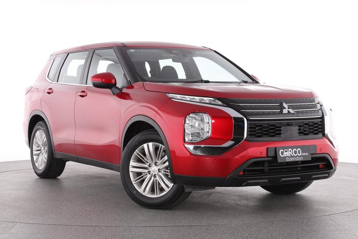 2023 Mitsubishi Outlander ES