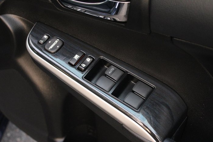 2017 Toyota Camry Atara SL ASV50R Indigo