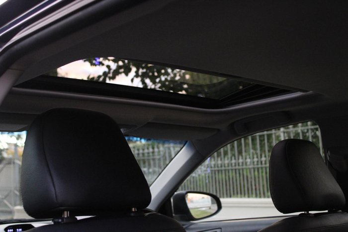 2017 Toyota Camry Atara SL ASV50R Indigo