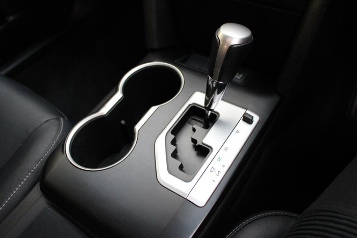 2017 Toyota Camry Atara SL ASV50R Indigo