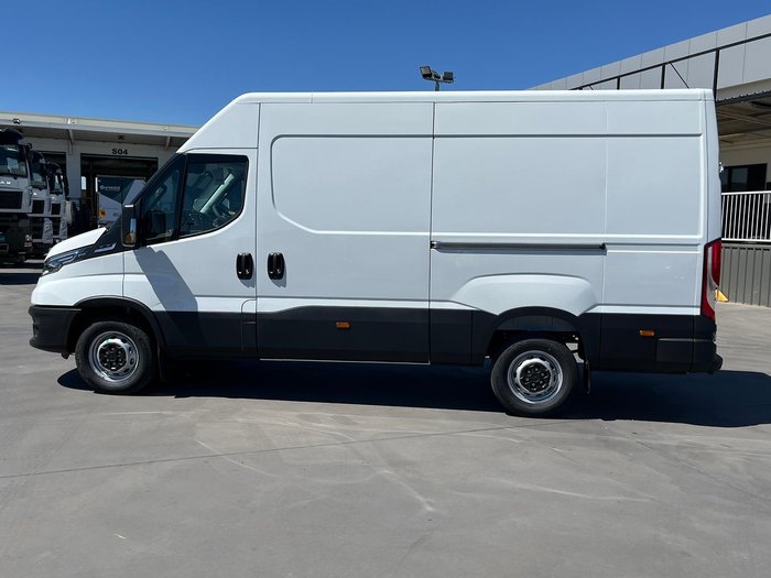 2025 Iveco Daily 35S18V